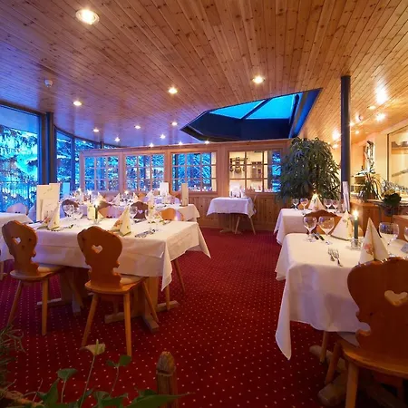 מלון Astoria ארוזה