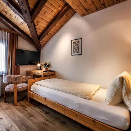 Astoria 3* Αρόζα